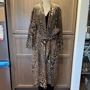 ELEGANT FASHION BY HOUSE OF MR. P -ANIMAL PRINT LONG FASHIONISTA COAT W/BELT